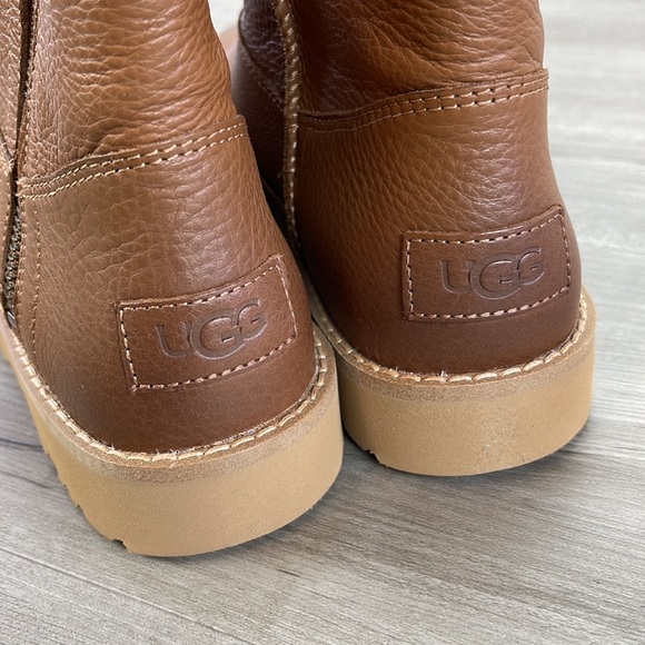 🌿UGG🌿 W DECONSTRUCTED  CHESTNUT MINI ZIP BOOTS - Picture 8 of 14